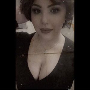 Meet your Posher, Alina